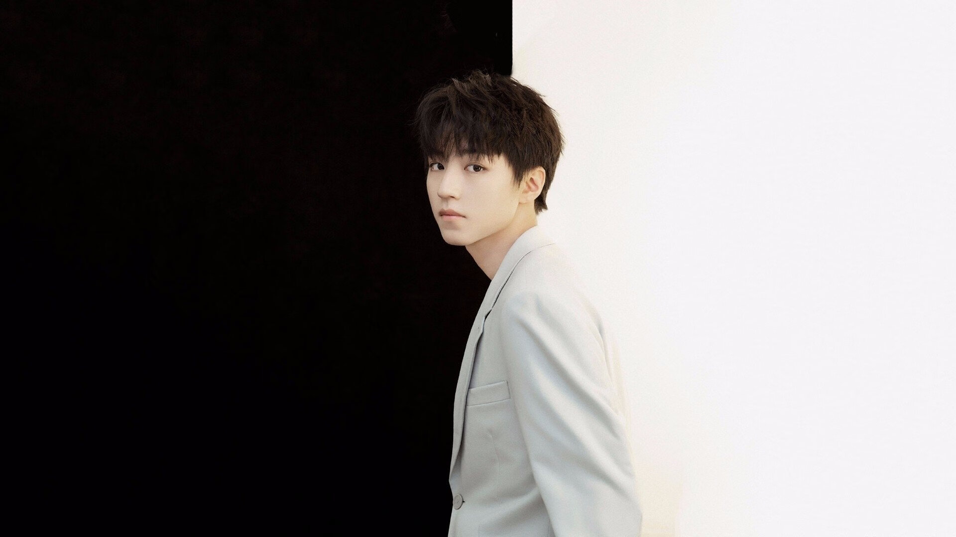 青少年选手流动机制不健全,流动青少年面临的问题